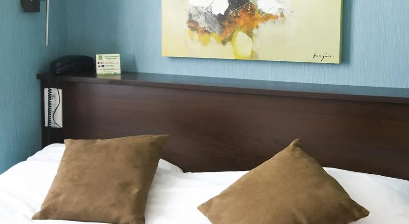 Отель Timhotel Odessa Montparnasse Париж