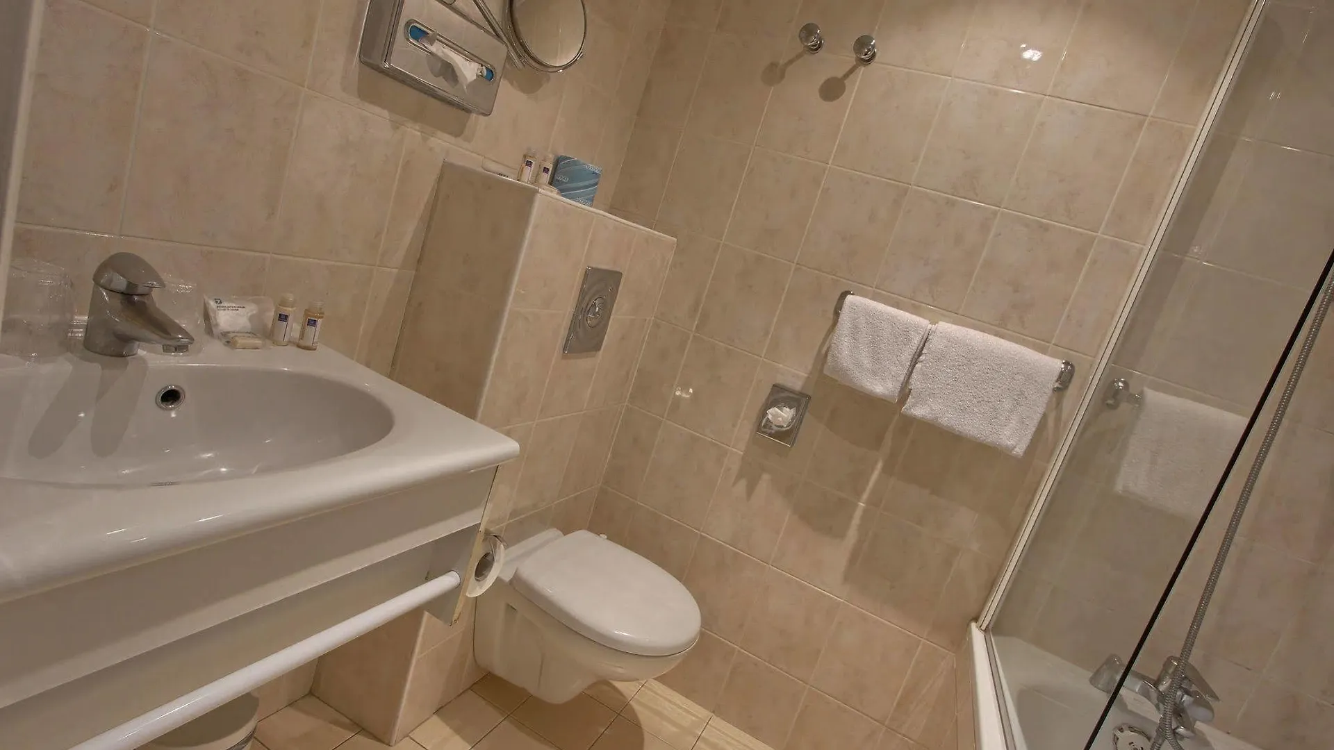 Timhotel Odessa Montparnasse Париж Франция