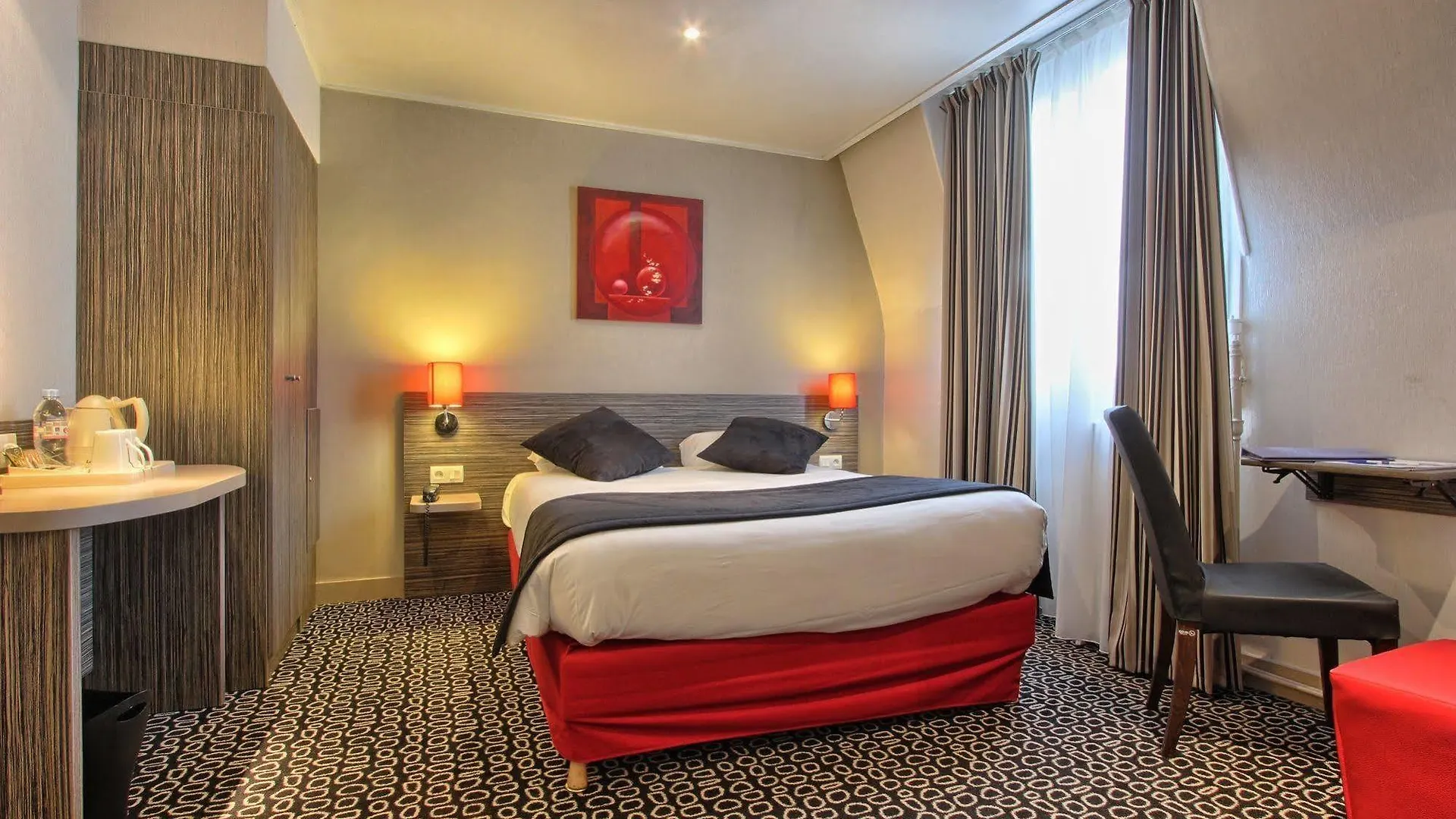 *** Отель Timhotel Odessa Montparnasse Париж Франция